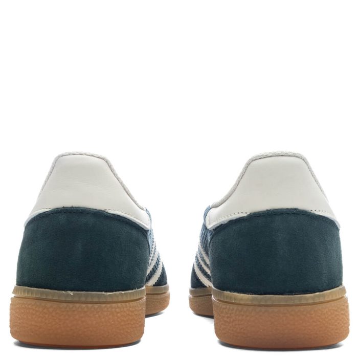 feac4d72cc7e05a9574eaba5e76c7afa.jpg